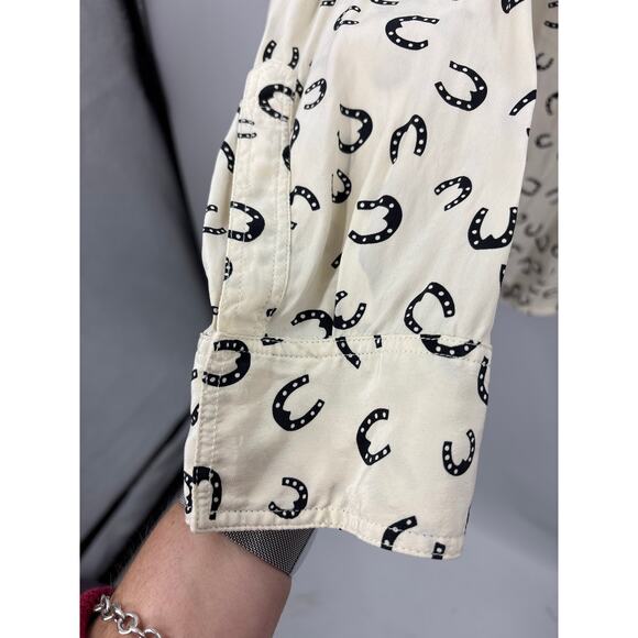 Elizabeth and James Silk Lucky Horseshoe Blouse Top M Kentucky Derby Vegas - Picture 5 of 8